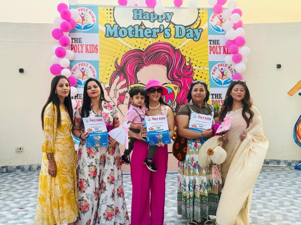 Poly Kids Celebrate Mother Day 