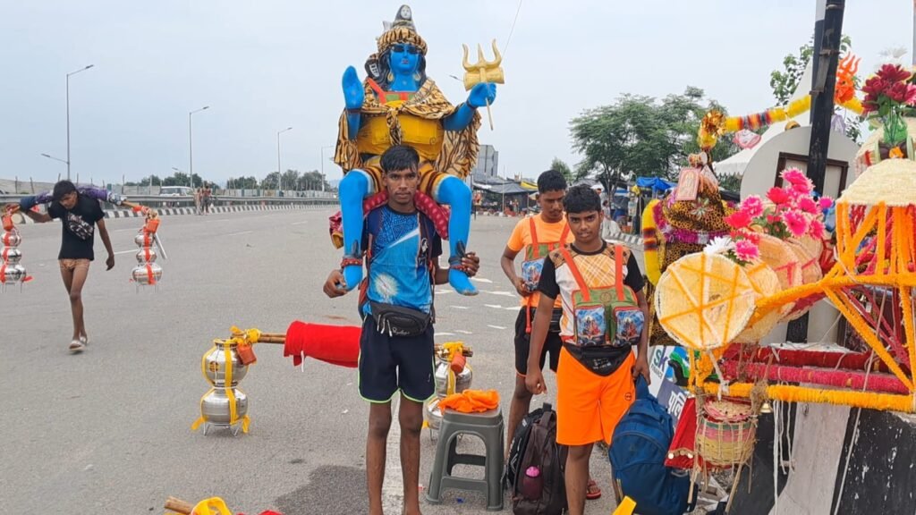 Dev Bhoomi Samiksha हरिद्वार कांवड़ मेला शुरू, शिवमय हुई धर्मनगरी, 5 करोड़ श्रद्धालुओं के आने की उम्मीद, स्कूलों में छुट्टियां -