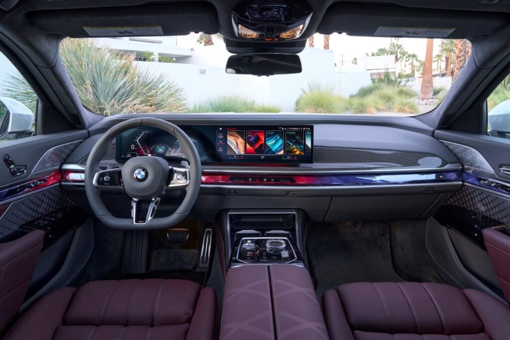Dev Bhoomi Samiksha BMW India की 7 सीरीज और i7 इलेक्ट्रकि सेडान की बुकिंग शुरू, जल्द दोनों कारें होंगी लॉन्च -