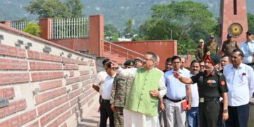 Dev Bhoomi Samiksha सैन्यधाम का निरीक्षण करते सैनिक कल्याण मंत्री गणेश जोशी -