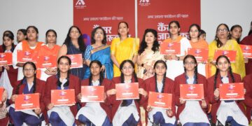 Dev Bhoomi Samiksha ब्रेस्ट कैंसर के प्रति सजग रहें महिलाएं : रेखा आर्या -