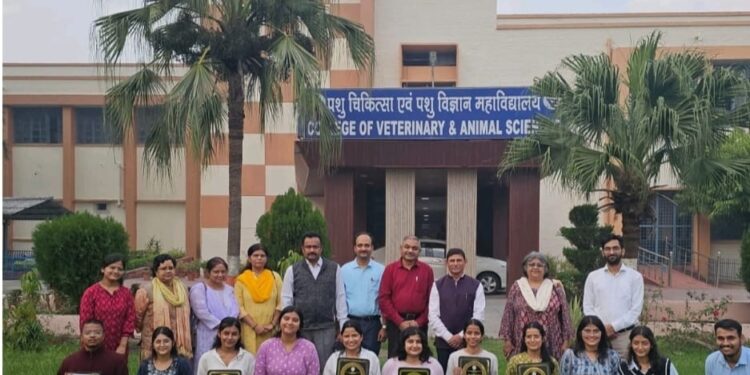 Dev Bhoomi Samiksha पंतनगर विश्वविद्यालय में राज्य स्तरीय ऑनलाइन प्रतियोगिताओं का आयोजन किया गया। -