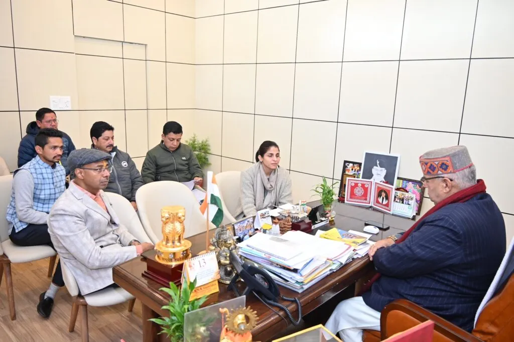 Dev Bhoomi Samiksha आज मंत्री जोशी ने ली जिला प्रशासन की बैठक, दिये ये निर्देश -