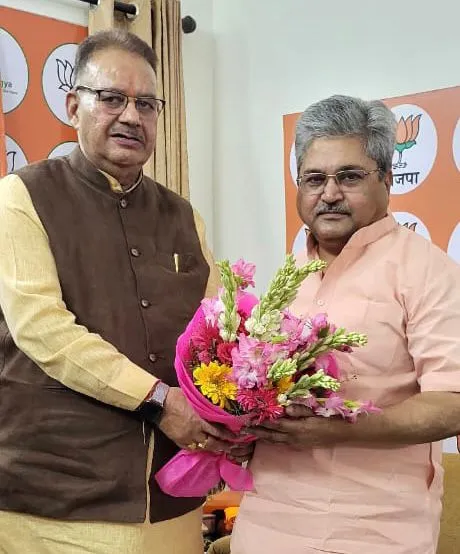 ganesh joshi meets Dushyant Kumar Guatam