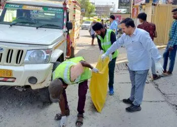 Dev Bhoomi Samiksha тАШрд╕реНрд╡рдЪреНрдЫрддрд╛ рд╣реА рд╕реЗрд╡рд╛ 2023тАЩ рдЕрднрд┐рдпрд╛рди рдХреЗ рдЕрдиреНрддрд░реНрдЧрдд рд╕рдлрд╛рдИ рдЕрднрд┐рдпрд╛рди рдХрд╛ рд╢реБрднрд╛рд░рдореНрдн -