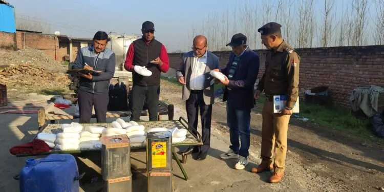 Dev Bhoomi Samiksha होली पर मिलावटखोरी के खिलाफ सख्त कार्रवाई, उत्तराखंड में ताबड़तोड़ छापेमारी अभियान -