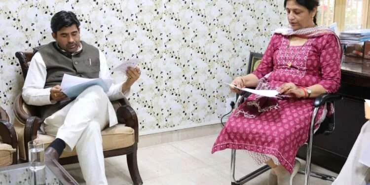 Dev Bhoomi Samiksha योजनाओं के सफल क्रियान्वयन के लिए आपसी समन्वय जरूरीः कोरंगा -