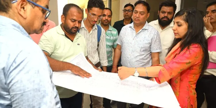 Dev Bhoomi Samiksha हल्द्वानी : मिशन निदेशक स्वाति भदौरिया ने की, कई परियोजनाओं की प्रगति समीक्षा -