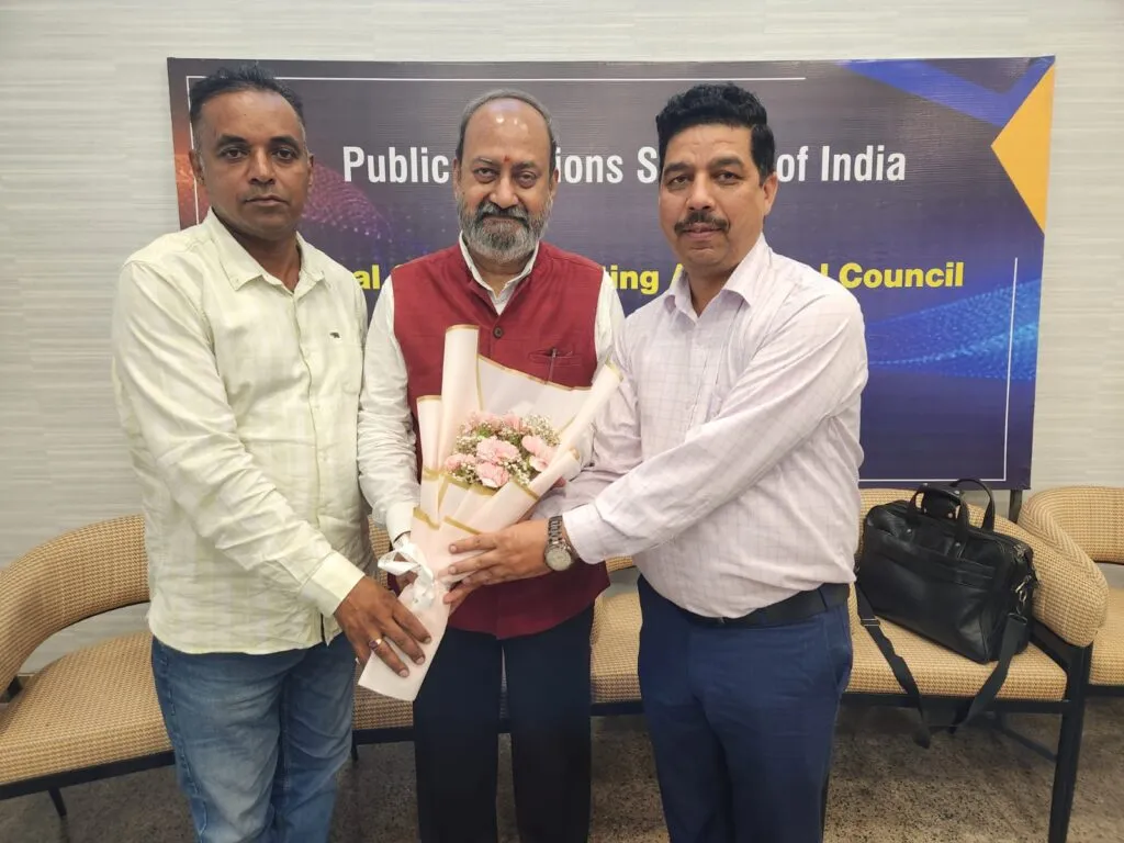 Dev Bhoomi Samiksha डॉ. अजीत पाठक 21वीं बार पीआरएसआई के राष्ट्रीय अध्यक्ष निर्विरोध निर्वाचित -