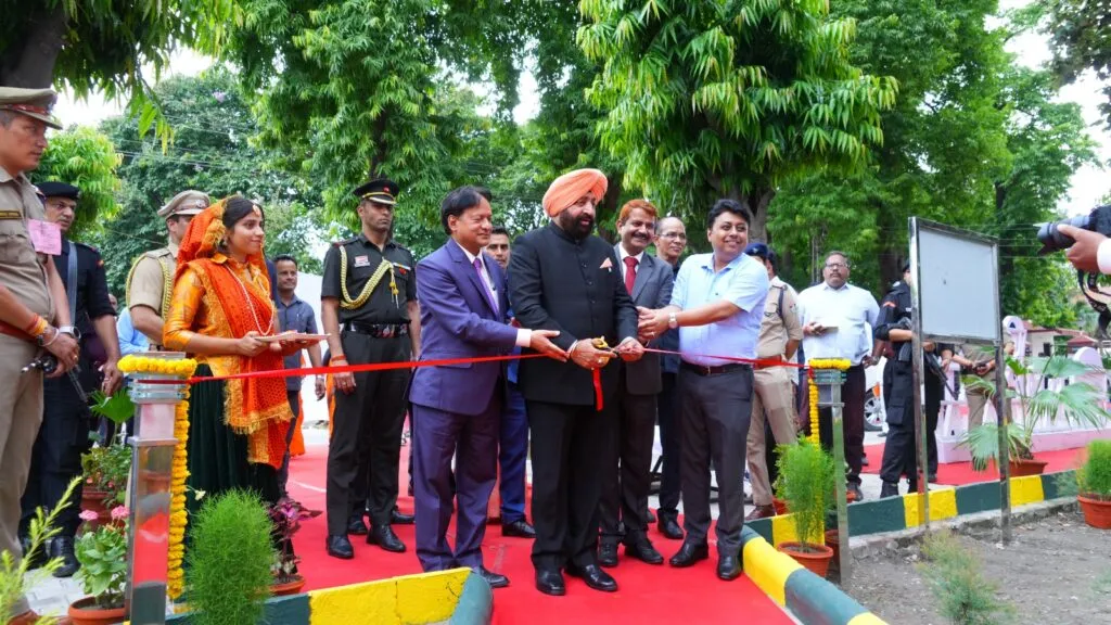 Dev Bhoomi Samiksha पंतनगर विश्वविद्यालय में नव निर्मित डा. ध्यान पाल सिंह पार्क का अनावरण किया गया -