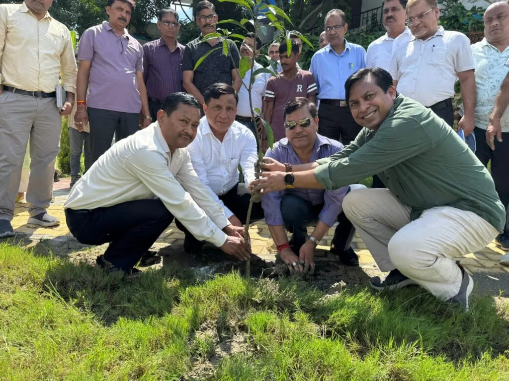 Dev Bhoomi Samiksha मुख्यमंत्री धामी के नेतृत्व में देहरादून को फिर से मिलेगी हरियाली और सांस्कृतिक पहचान -