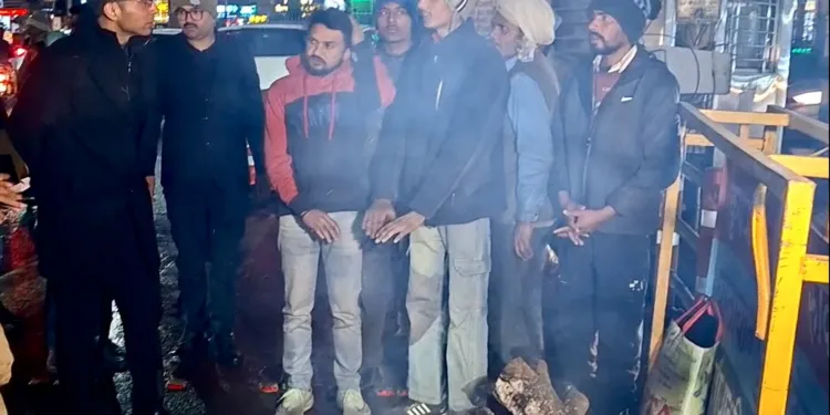 Dev Bhoomi Samiksha नगर निगम तहसील प्रशासन को प्रतिदिन अलाव प्वांईट की मय फोटो सूचना प्रस्तुत करने के निर्देश -