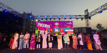 Dev Bhoomi Samiksha क्वांटम यूनिवर्सिटी में नवागंतुक विद्यार्थियों का भव्य स्वागत, फ्रेशर पार्टी में दिखा उत्साह और उमंग का जलवा -