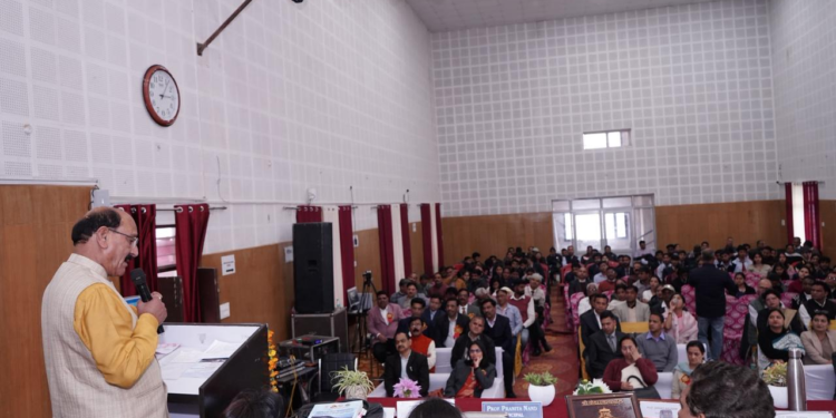 Dev Bhoomi Samiksha शिक्षा, नवाचार और युवा सहभागिता से साकार होगा विकसित भारत : सुबोध उनियाल -