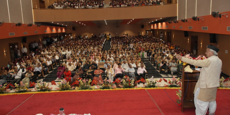 Dev Bhoomi Samiksha पंतनगर में 119वें अखिल भारतीय किसान मेले का समापन, पुरस्कार वितरण के साथ हुआ समारोह -