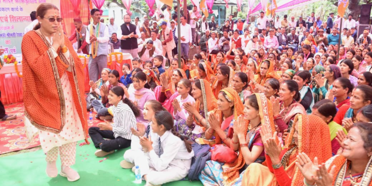 Dev Bhoomi Samiksha धार्मिक पर्यटन का केंद्र बनेगा कर्कटेश्वर महादेव मंदिर : रेखा आर्या -