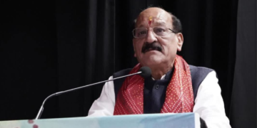 Dev Bhoomi Samiksha पौड़ी जिला अस्पताल में करोड़ों की CT मशीन खराब, स्वास्थ्य मंत्री सुबोध उनियाल के निर्देश पर अधीक्षक निलंबित subodh uniyal